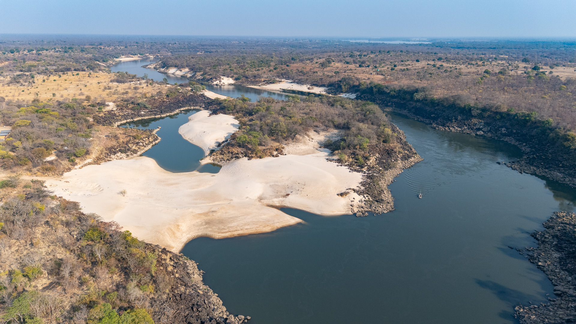 Zambezi Valley Walk-and-Stalk Hunting Adventures