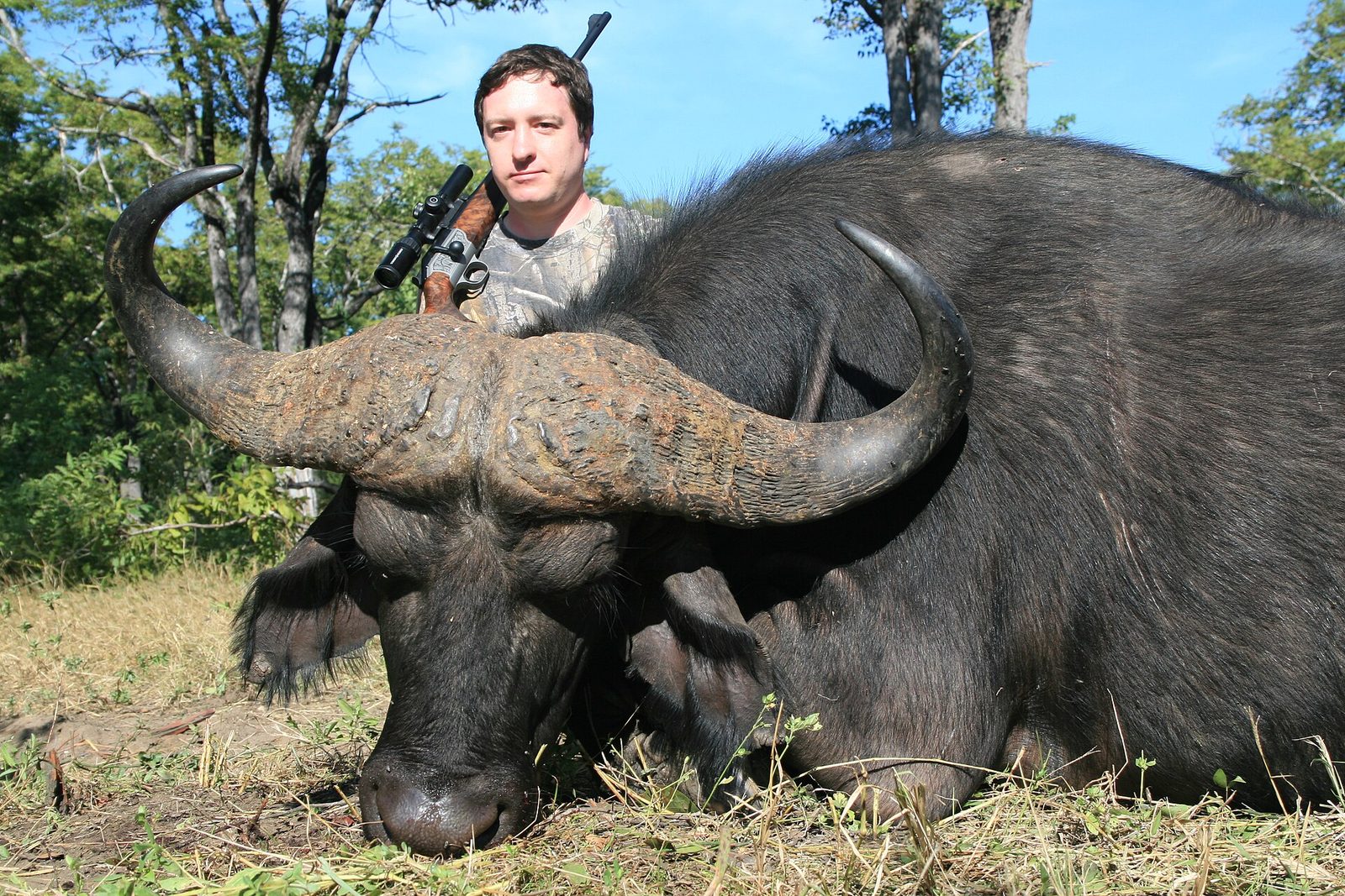 Cape Buffalo 41 inch Trophy — Lower Zambezi Classic — 10 Days, Zambia hunt package