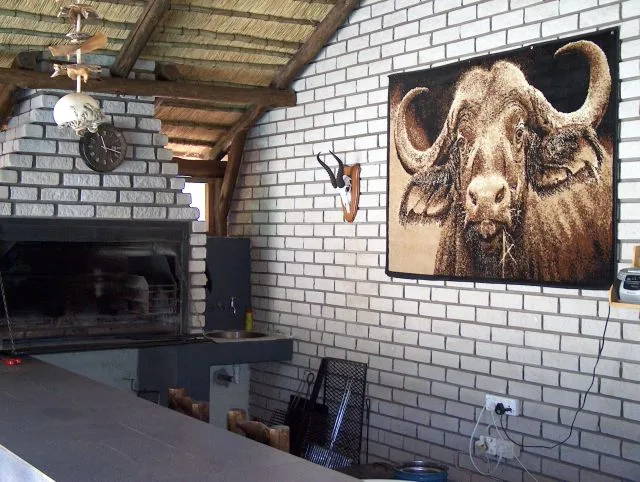 Barbecue and entertainment area at the guesthouse